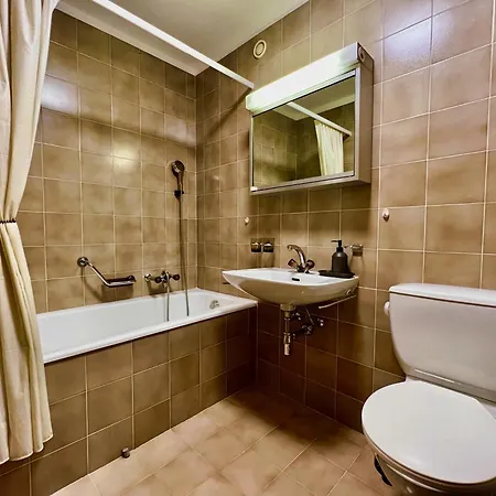 Pool And Sauna!San Bernardino Studio Apartment With Free Parking And Wifi, Netflix Account Available! Exterior photo