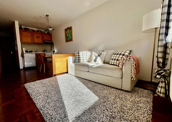 Pool And Sauna!San Bernardino Studio Apartment With Free Parking And Wifi, Netflix Account Available!