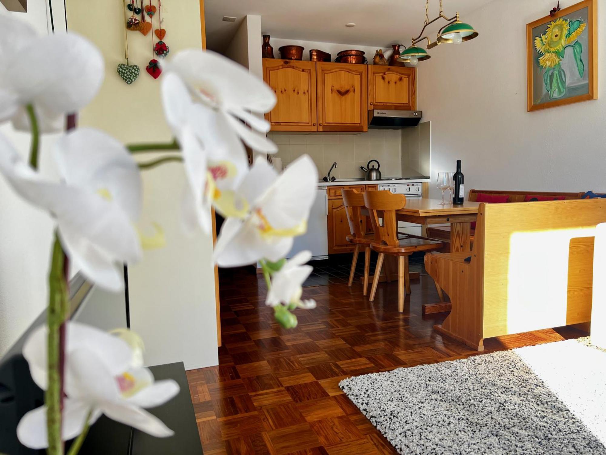 Apartment Pool And Sauna!san Bernardino With Free Parking And Wifi, Netflix Account Available!